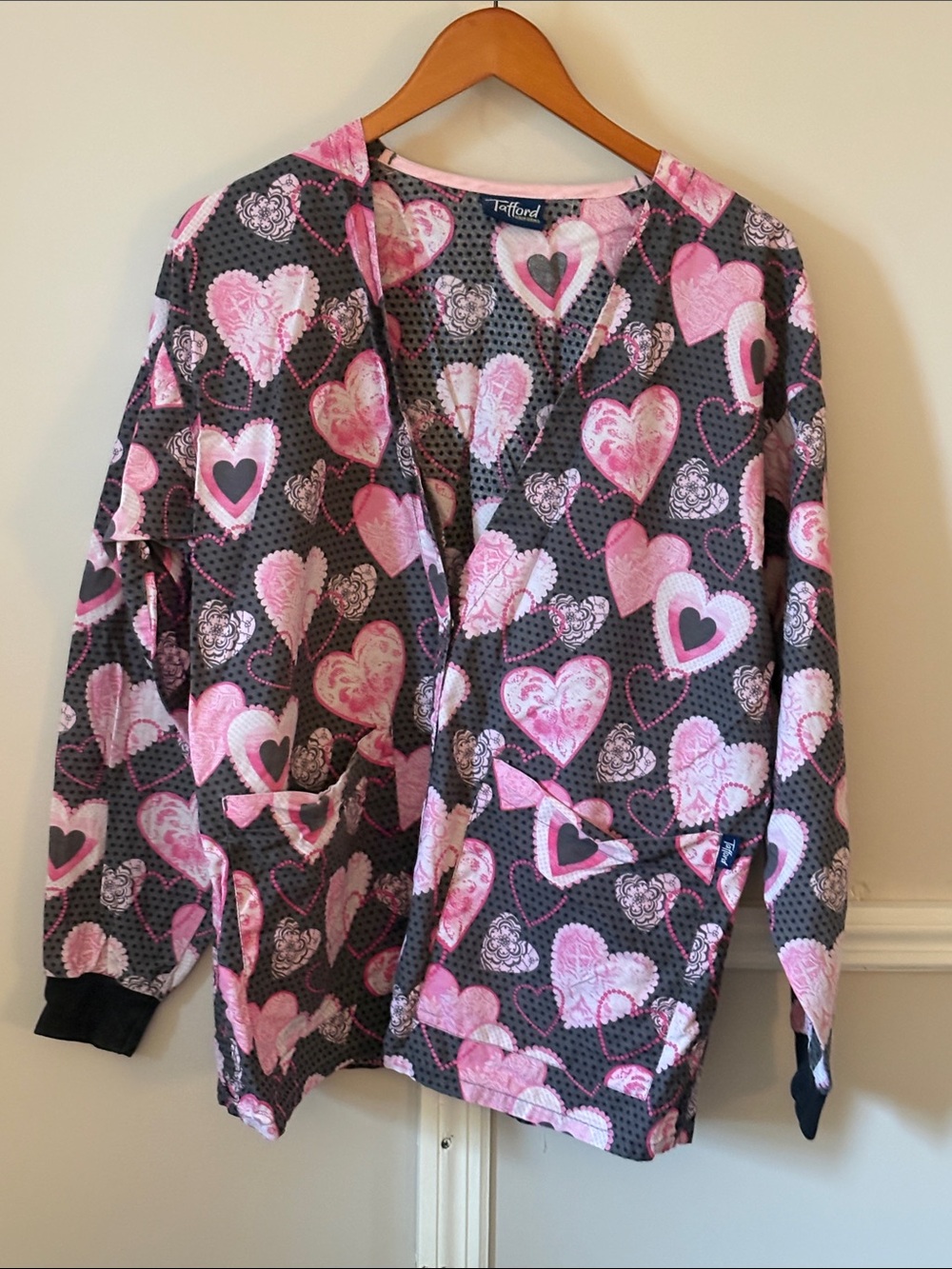Tafford Gray Scrub Jacket with Pink Heart Print